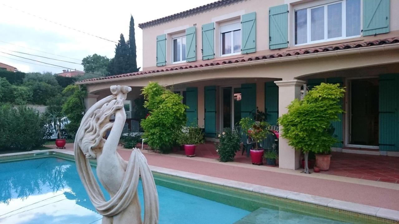 Villa Des Cigales Beaucaire  Exterior foto
